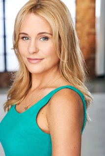Devon Reilly
