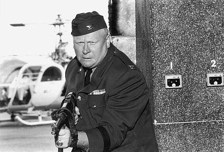 Gert Fröbe