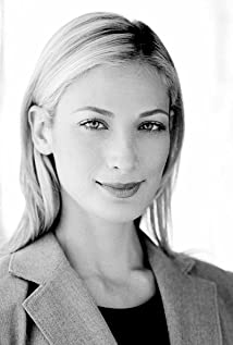 Jamee Natella