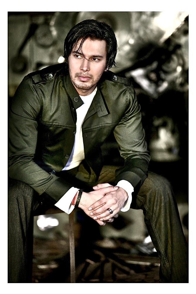 Rajniesh Duggall