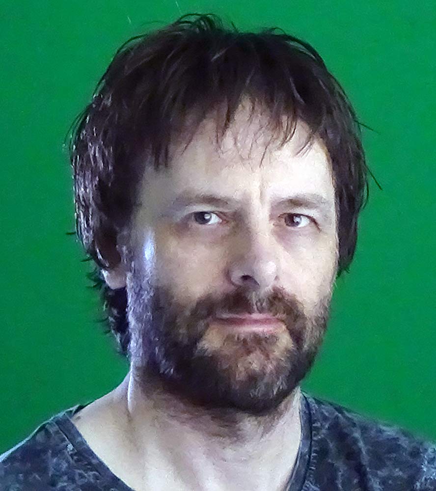 Glenn Povéy