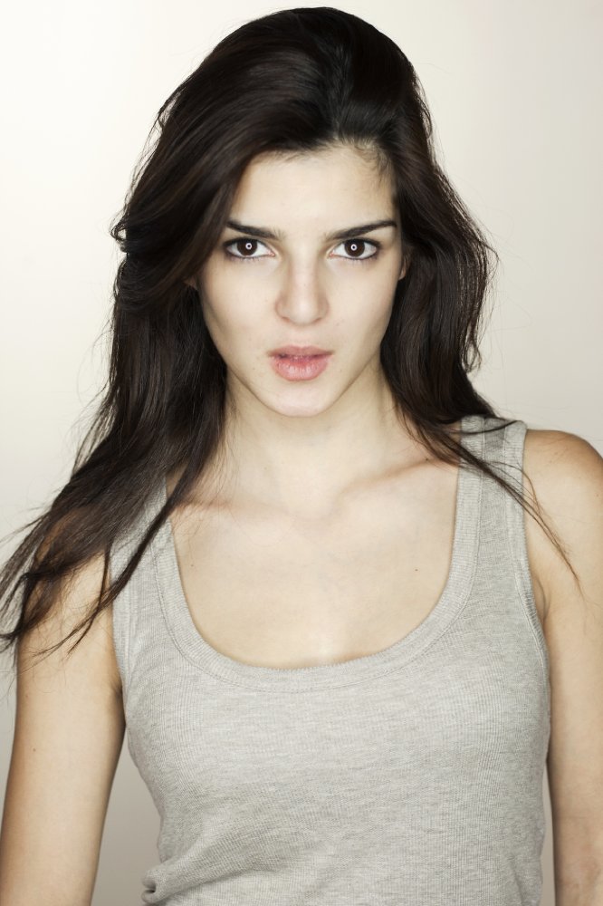 Clara Lago