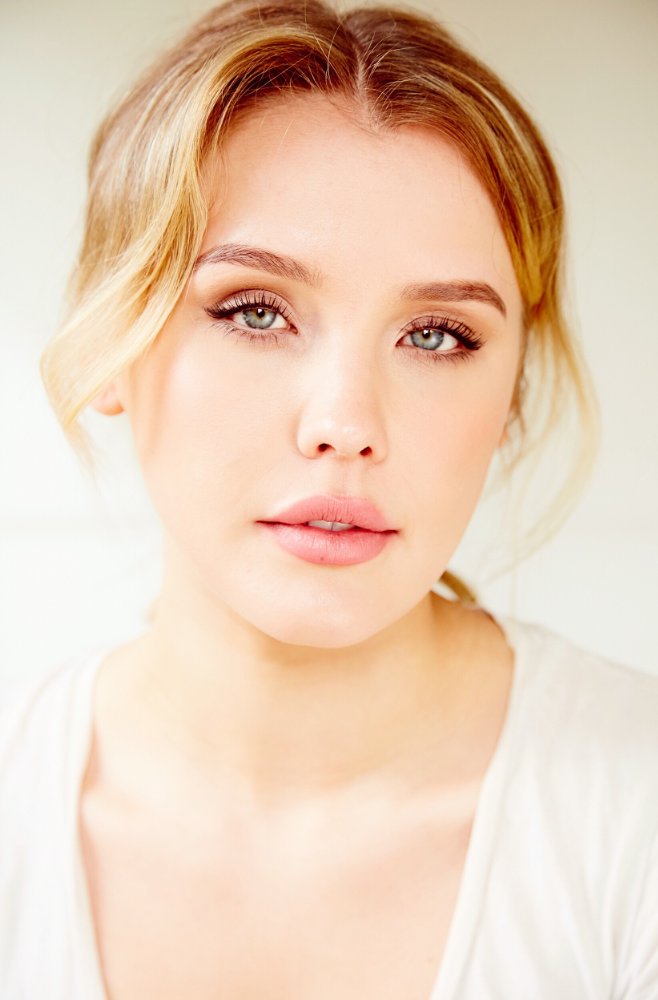 Jazmyne Van Gosliga