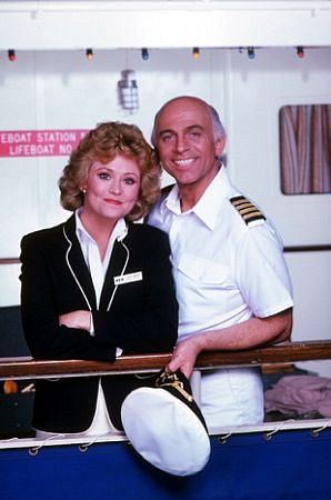 Lauren Tewes