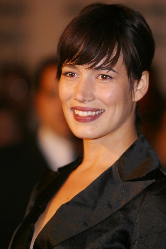 Stephanie Hodge