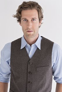 Griffin Hood