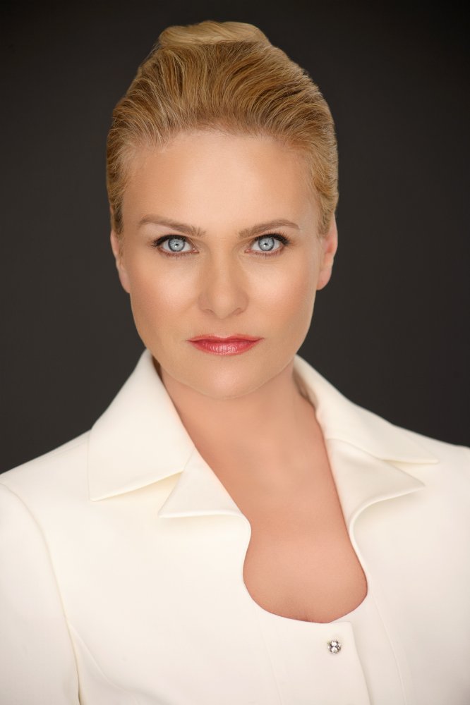 Rosanna Iversen