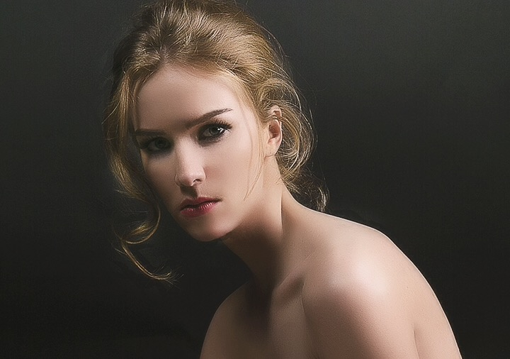 Charlotte Kirk