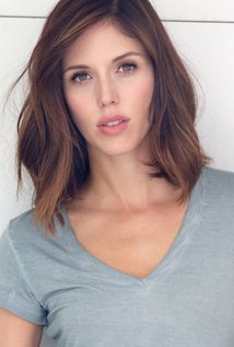 Kayla Ewell