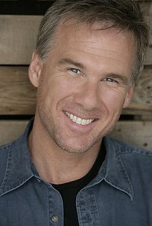 Peter James