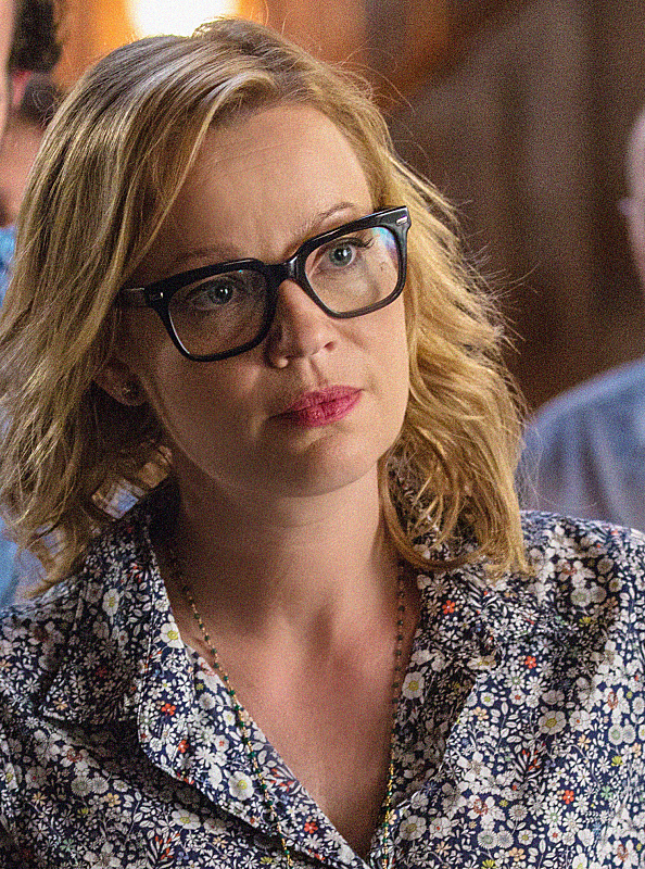 Samantha Mathis