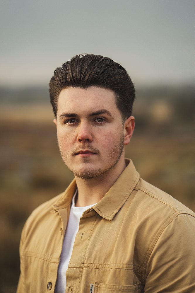 Gavin Lee Lewis