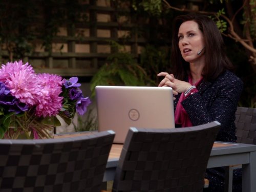 Miriam Shor