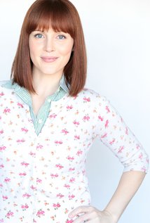 Sara Radle