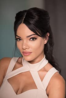Yesenia Quinones