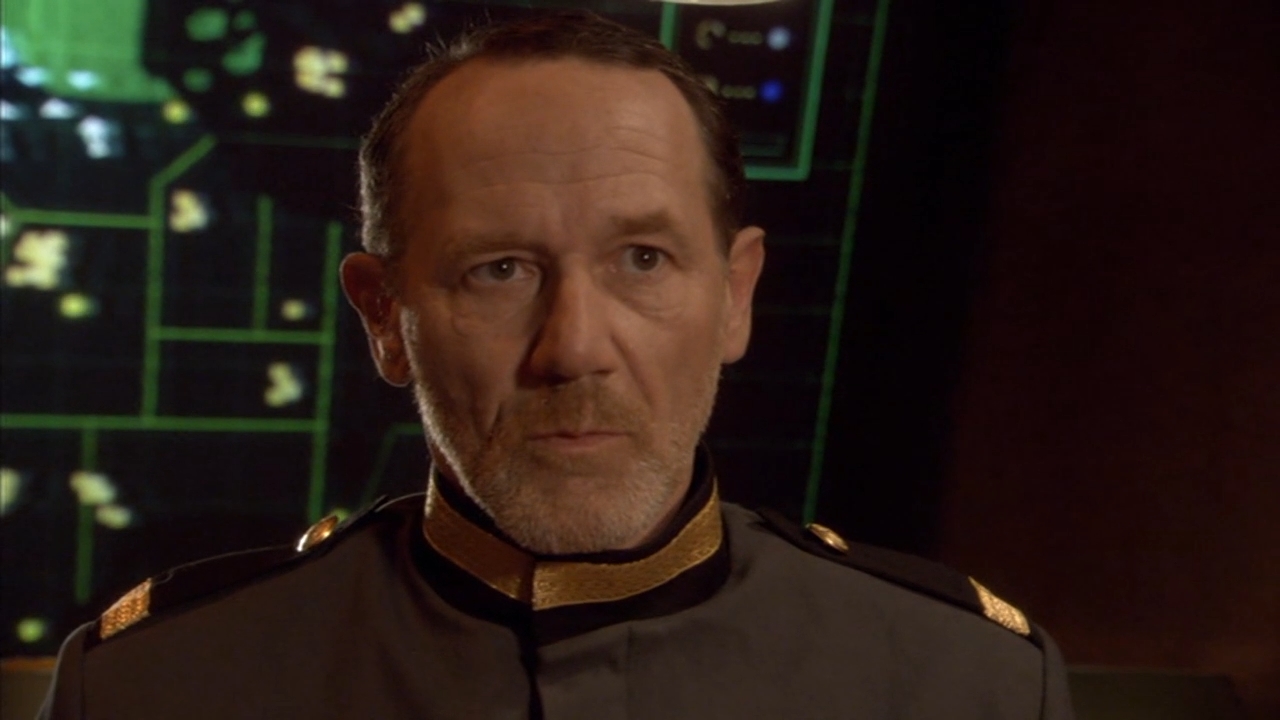 Commander Gareth