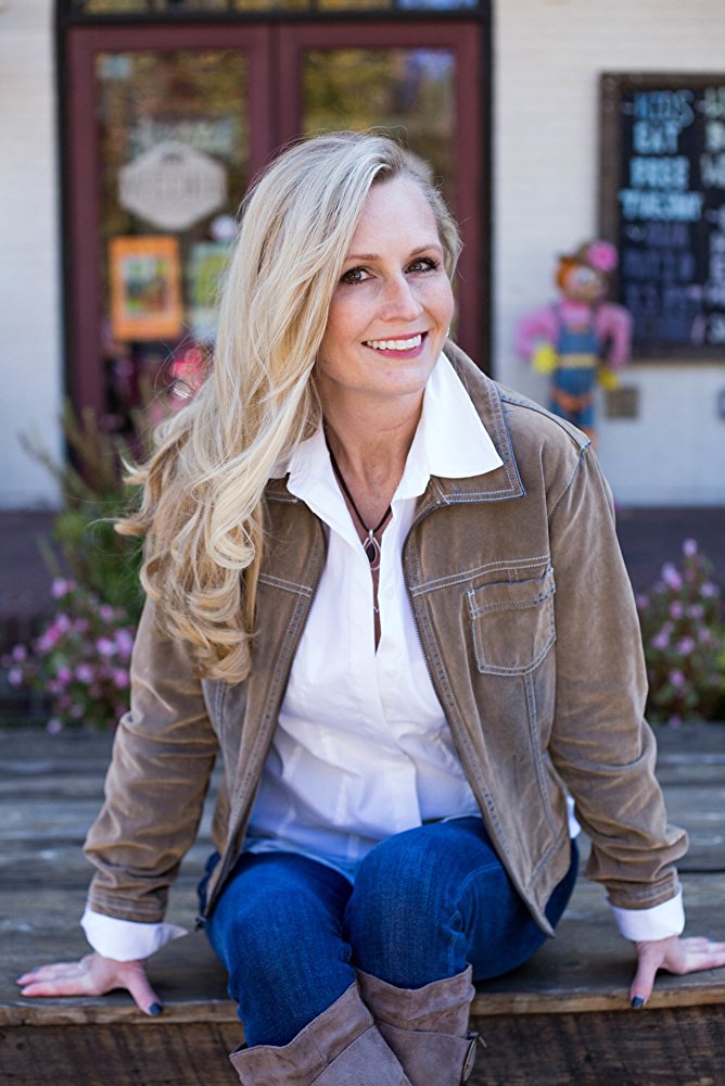 Leslie Sides