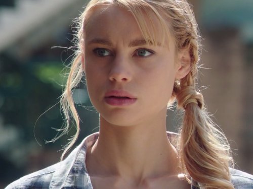Lucy Fry